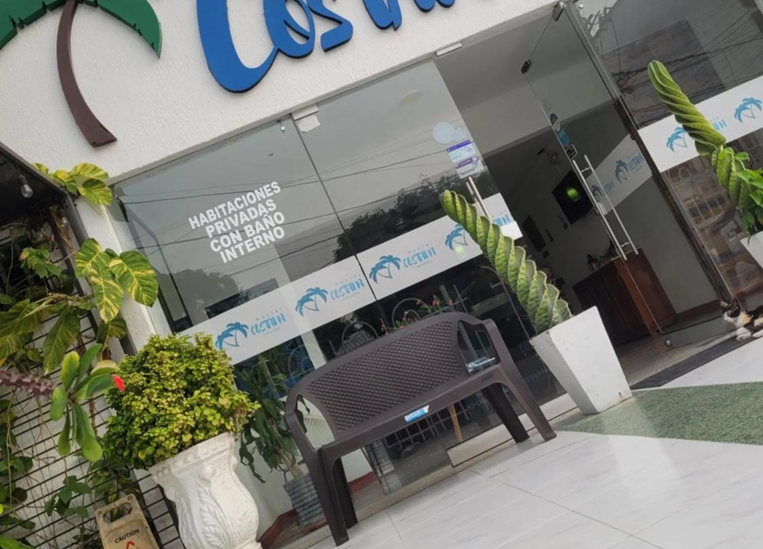 Costana - Hostal Cartagena Inn