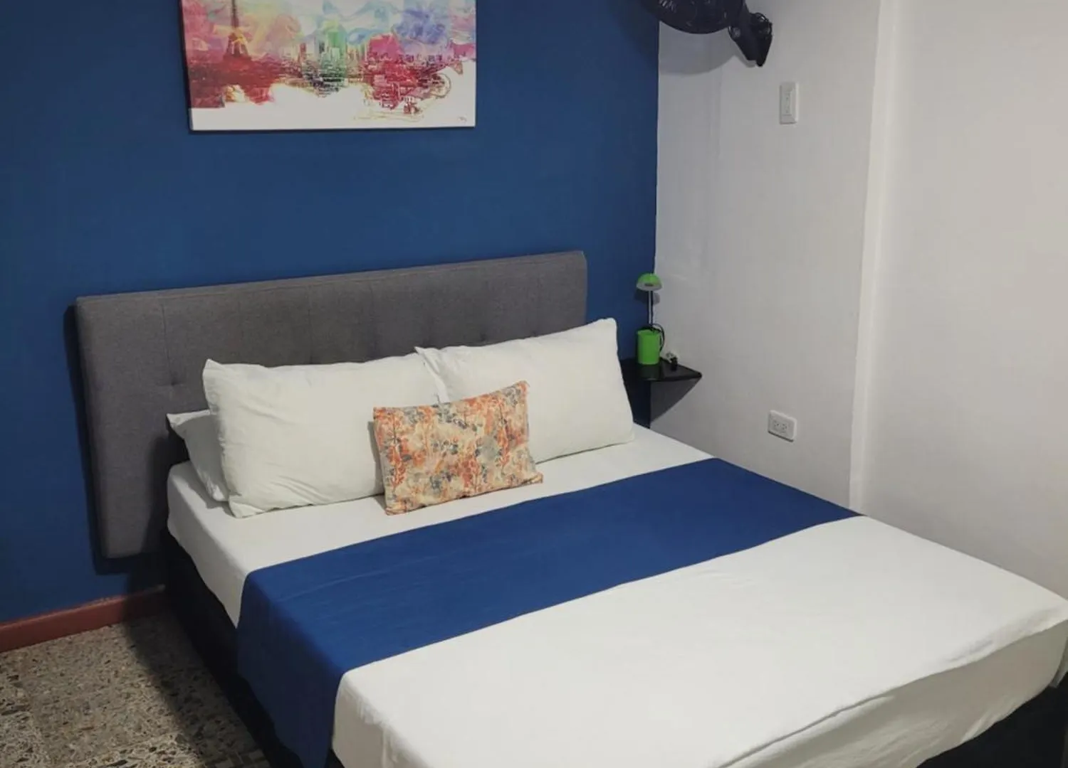 Costana - Hostal Cartagena Inn