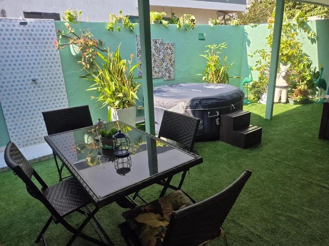 Costana - Hostal Cartagena Colombia